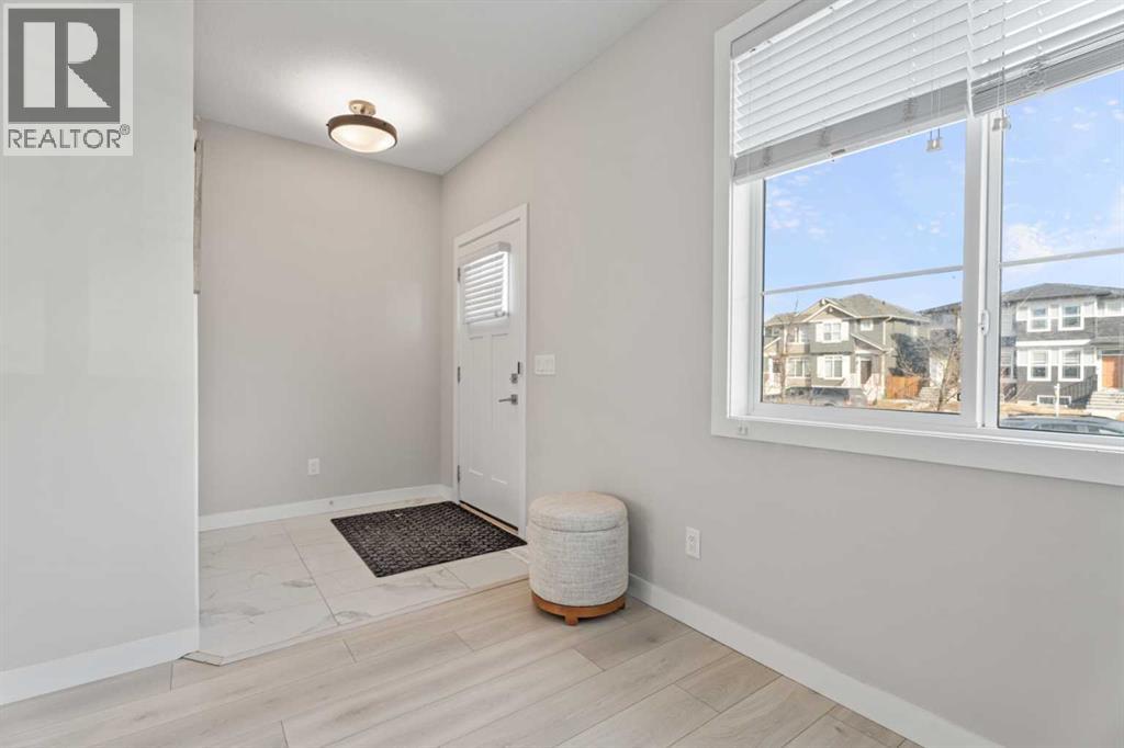 Duplex for Sale in 17 Creekstone Drive SW|Calgary, Alberta T2X4Y2 3