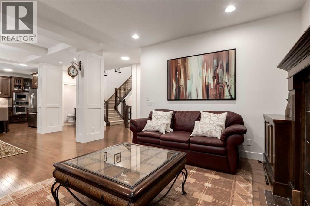 House for Sale in 53 Aspen Stone Road SW|Calgary, Alberta T3H5Y5 5