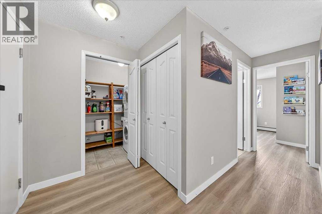 Apartment for Sale in 4206, 10 Prestwick Bay SE|Calgary, Alberta T2Z0B5 5