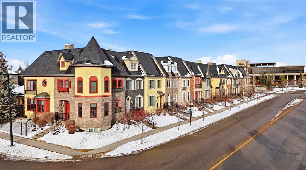 Row / Townhouse for Sale in 230 Quarry Park Boulevard SE|Calgary, Alberta T2C5E4 2