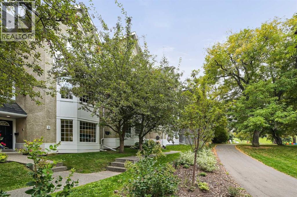 Row / Townhouse for Sale in 3, 1611 21 Avenue SW|Calgary, Alberta T2T0M9