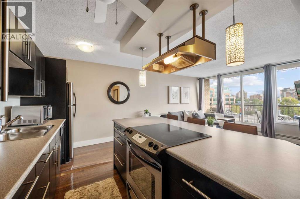 Apartment for Sale in 306, 505 19 Avenue SW|Calgary, Alberta T2S0E4 4