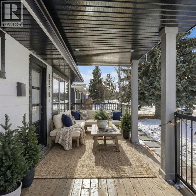 House for Sale in 8616 7 Street SW|Calgary, Alberta T2V1G9 4