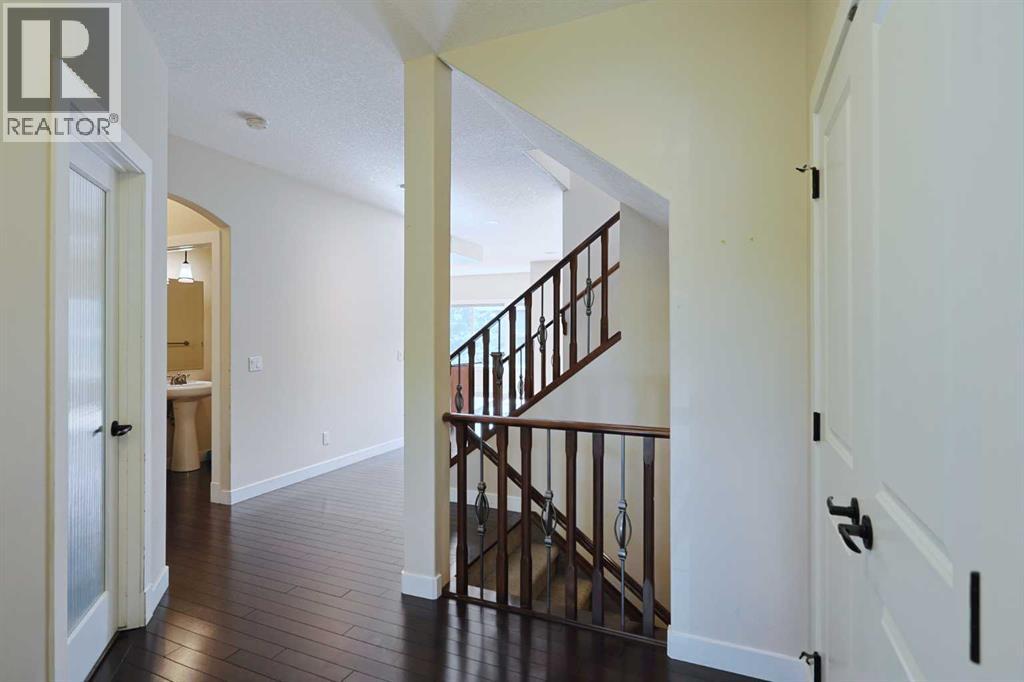 House for Sale in 55 Tuscany Estates Drive NW|Calgary, Alberta T3L2Z7 5