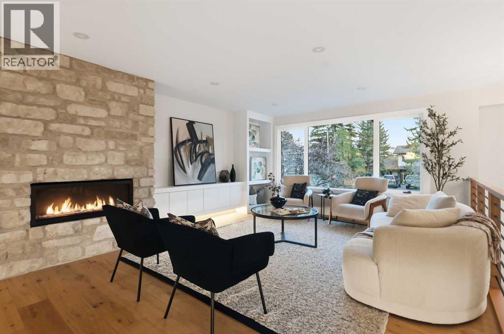 House for Sale in 902 Varsity Estates Place NW|Calgary, Alberta T3B3X4 3