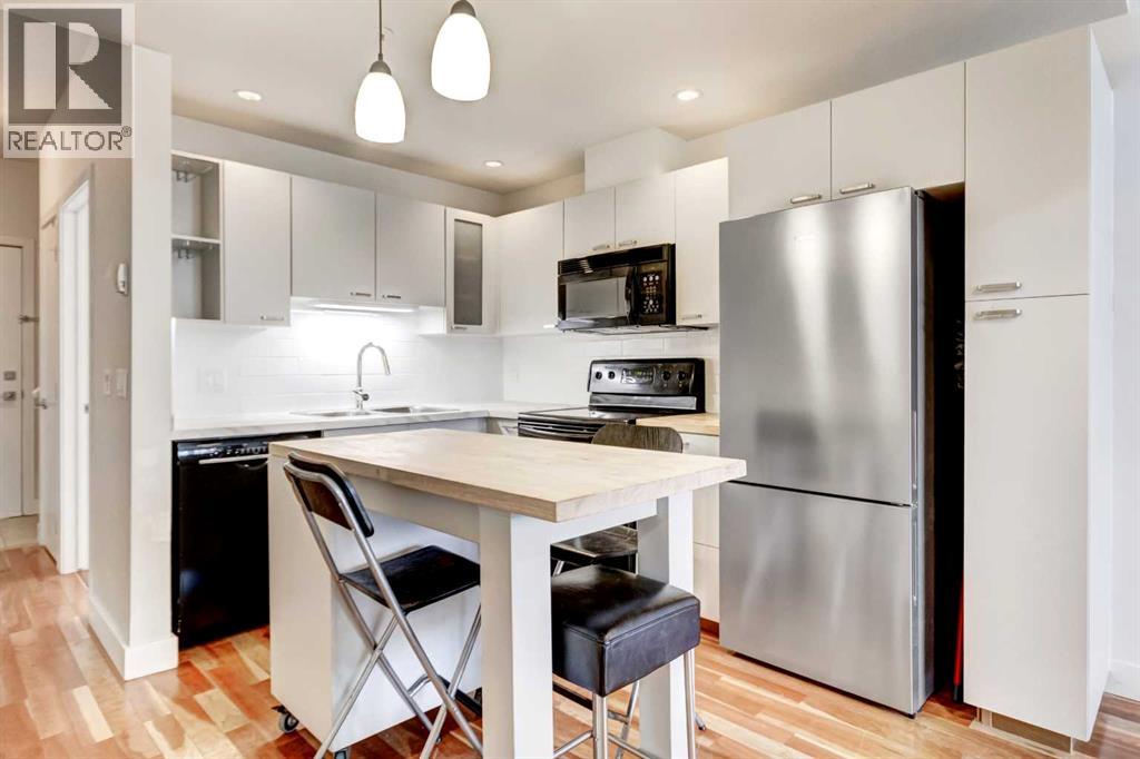 Apartment for Sale in 148, 315 24 Avenue SW|Calgary, Alberta T2S3E7 3