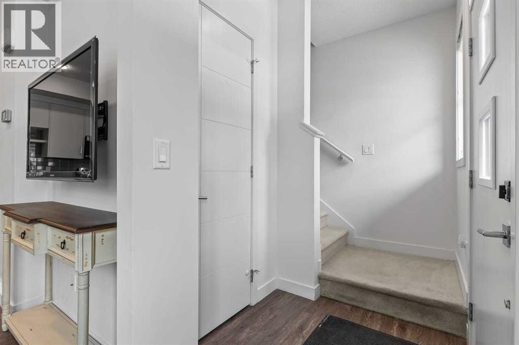 Row / Townhouse for Sale in 5303, 100 Walgrove Court SE|Calgary, Alberta T2X4N1 3