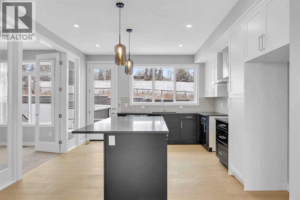 House for Sale in 148 Crimson Ridge Place NW|Calgary, Alberta T3L0K4 3