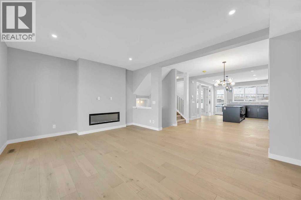 House for Sale in 148 Crimson Ridge Place NW|Calgary, Alberta T3L0K4 5