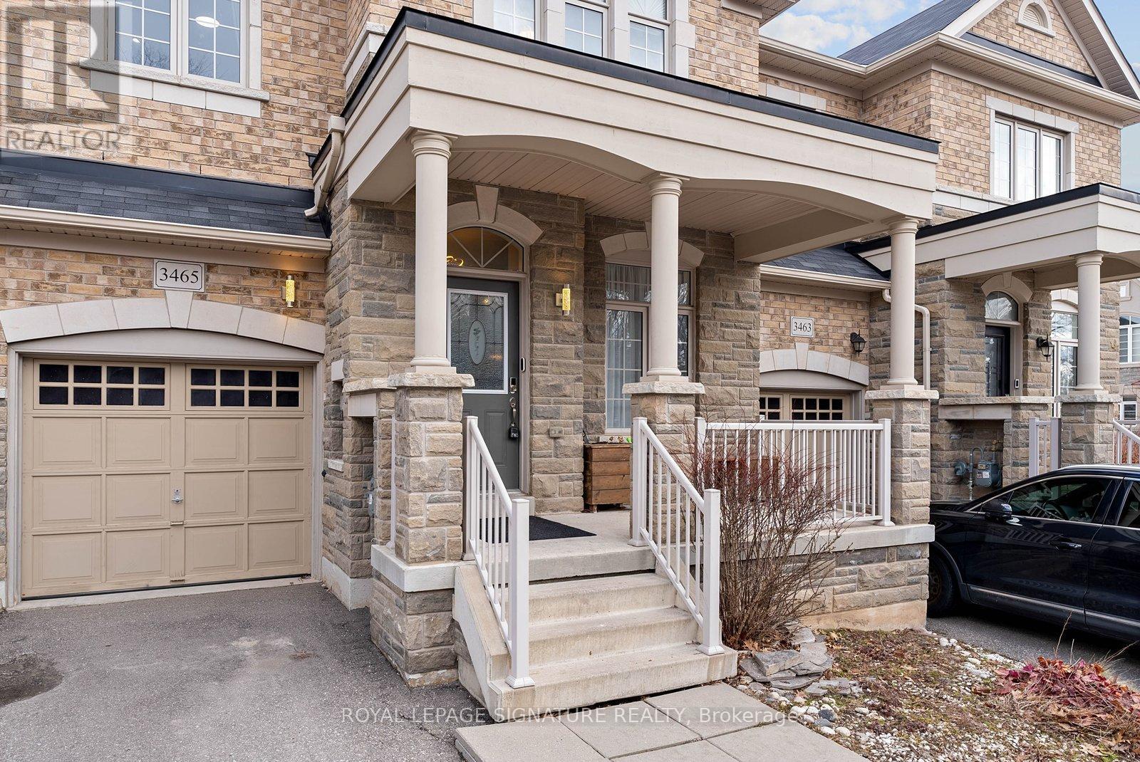 Row / Townhouse for Sale in 3465 FOURTH LINE|Oakville (SH Sixteen Hollow), Ontario L6M1N8 2