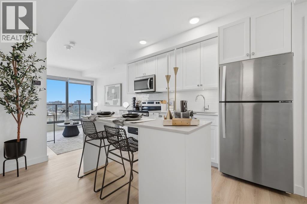 Apartment for Sale in 1214, 123 4 Street NE|Calgary, Alberta T2E8K3 3