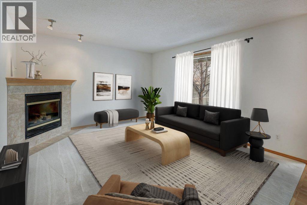 House for Sale in 86 Royal Birch Gardens NW|Calgary, Alberta T3G5H9 2