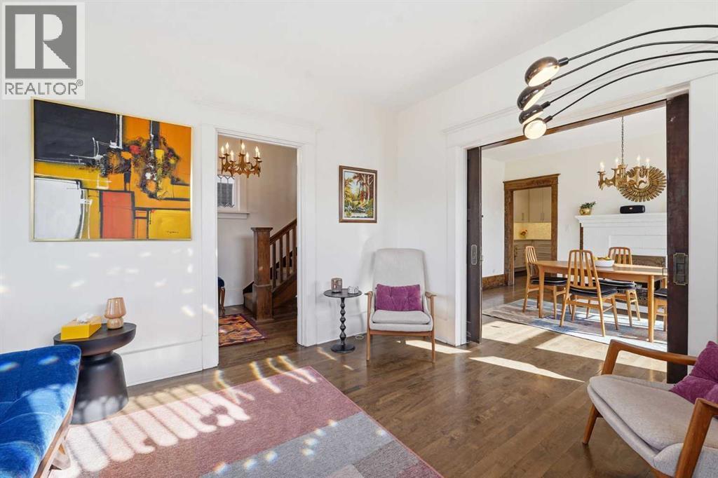 House for Sale in 702 15 Street NW|Calgary, Alberta T2N2B2 5