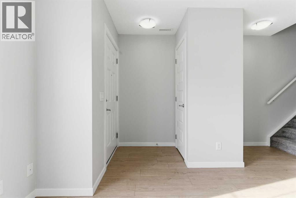 Row / Townhouse for Sale in 525 McKenzie Towne Close SE|Calgary, Alberta T2Z1A8 3