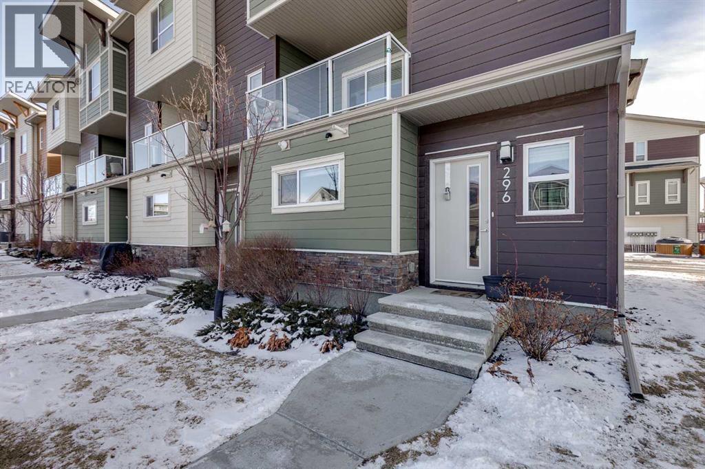 Row / Townhouse for Sale in 296 Harvest Hills Way NE|Calgary, Alberta T3K2P3 2