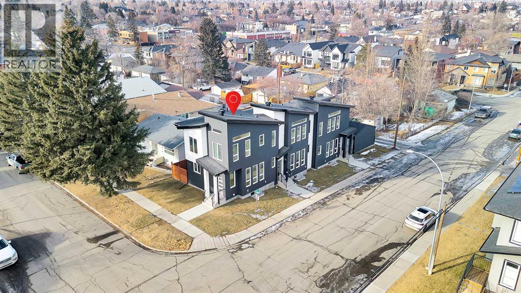 Row / Townhouse for Sale in 140 25 Avenue NE|Calgary, Alberta T2E1X8 4