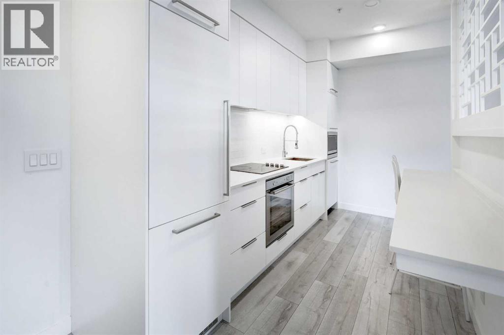 Apartment for Sale in 205, 3125 39 Street NW|Calgary, Alberta T3E2C3 3