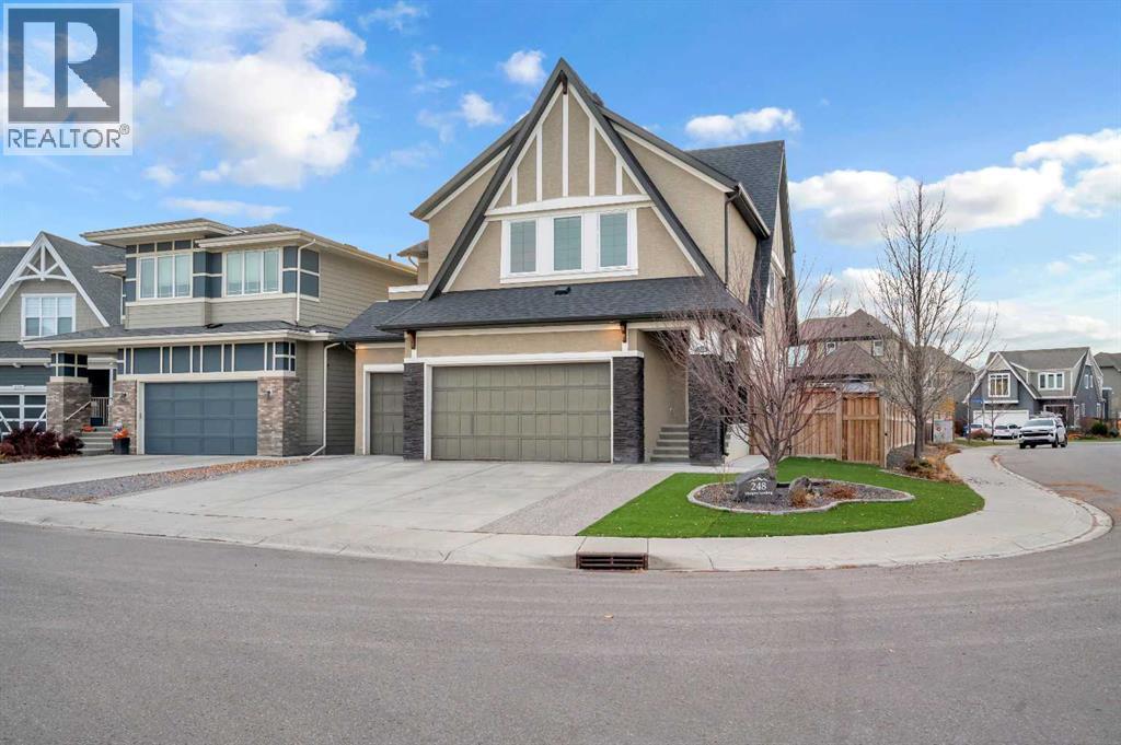 House for Sale in 248 Marquis Landing SE|Calgary, Alberta T3M2H3 2