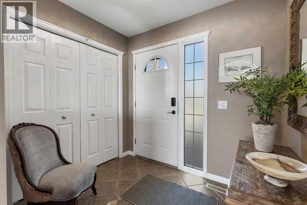 House for Sale in 133 Rocky Ridge Heath NW|Calgary, Alberta T3G4Z8 3