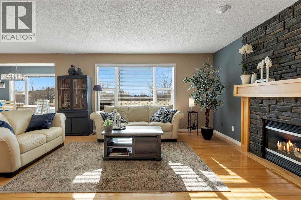 House for Sale in 133 Rocky Ridge Heath NW|Calgary, Alberta T3G4Z8 5