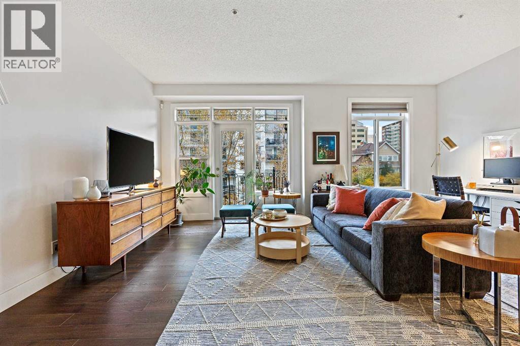 Apartment for Sale in 304, 923 15 Avenue SW|Calgary, Alberta T2R0S2 3