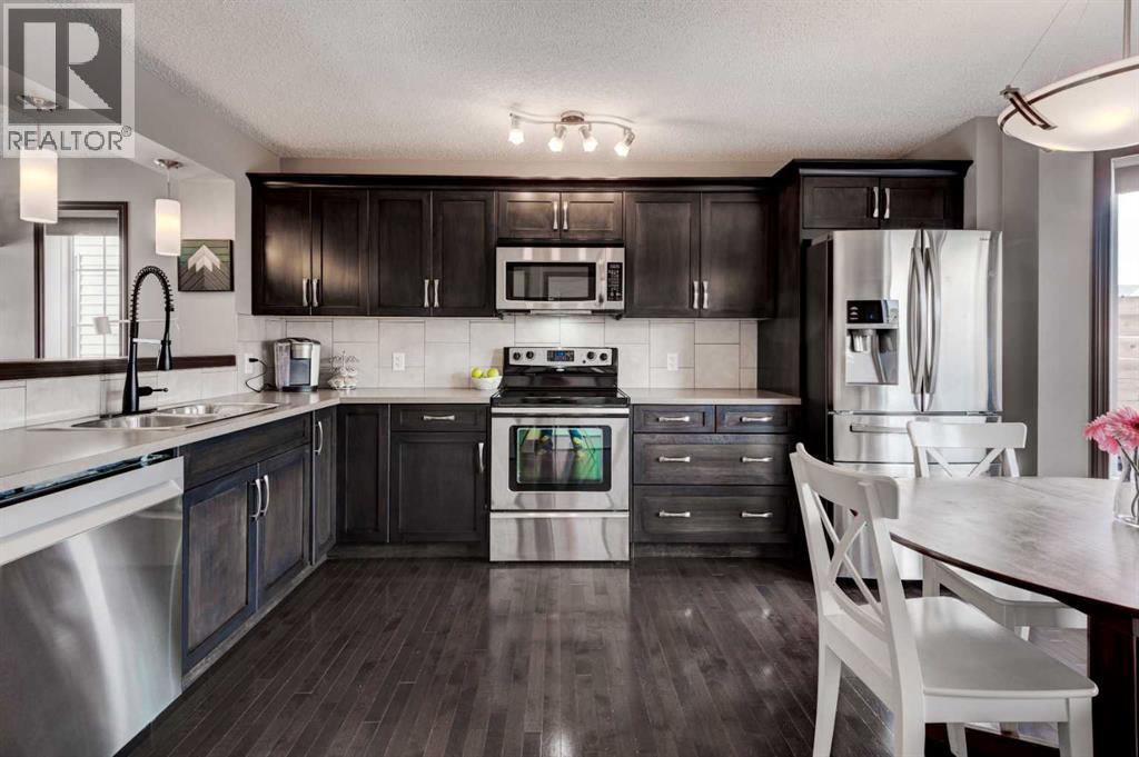 Duplex for Sale in 58 Elgin Meadows Gardens SE|Calgary, Alberta T2Z0M2 5