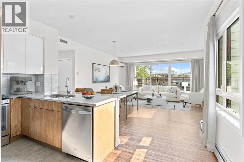 Apartment for Sale in 319, 120 18 Avenue SW|Calgary, Alberta T2S3H5 4