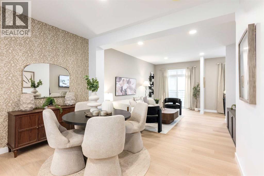 Row / Townhouse for Sale in 103, 30 Rochester View NW|Calgary, Alberta T3L0M8 3