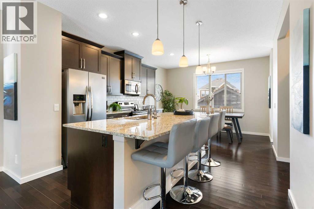 House for Sale in 547 Evanston Drive NW|Calgary, Alberta T3P0H4 4