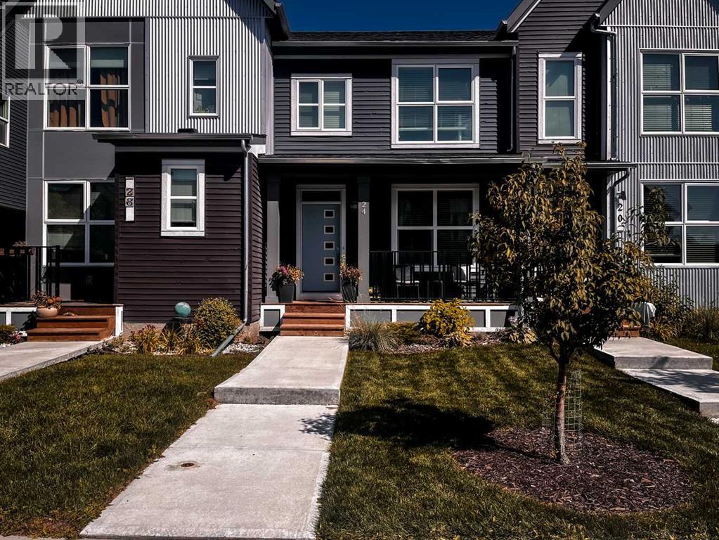 Row / Townhouse for Sale in 24 Carringvue Way NW|Calgary, Alberta T3P1K8 2