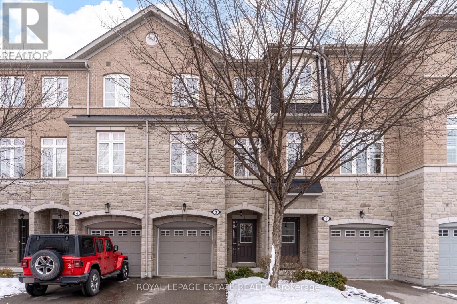 Row / Townhouse for Sale in 3 - 1129 HAIG BOULEVARD|Mississauga (Lakeview), Ontario L5E2M6 2