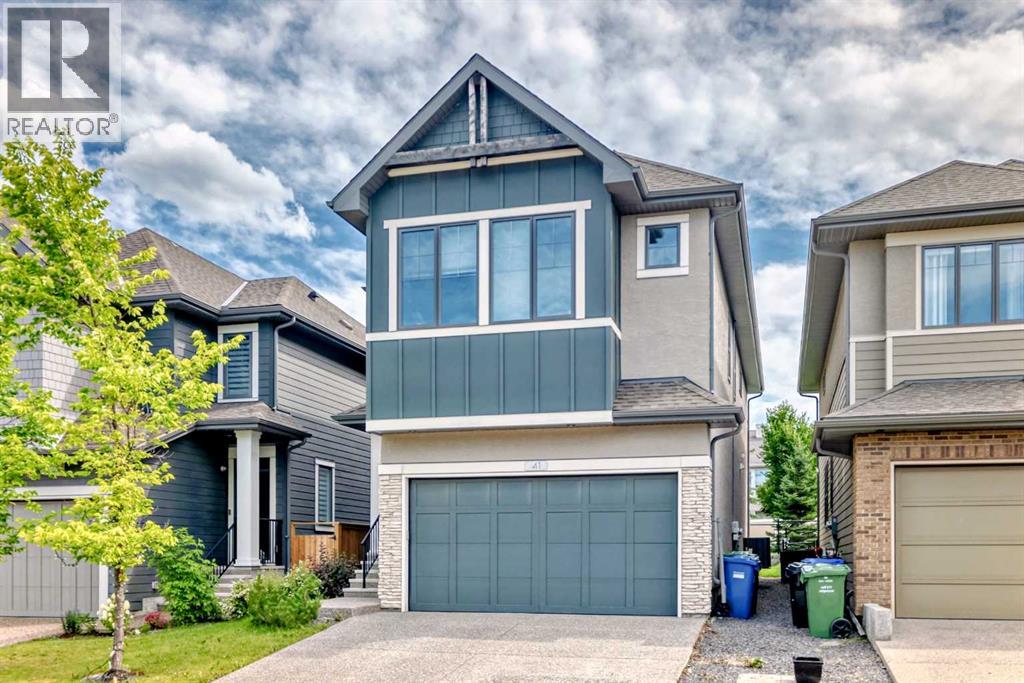 House for Sale in 41 Shawnee Green SW|Calgary, Alberta T2Y0P5 2