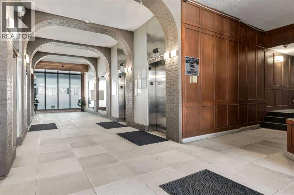 Apartment for Sale in 1114, 4944 Dalton Drive NW|Calgary, Alberta T3A2E3 2