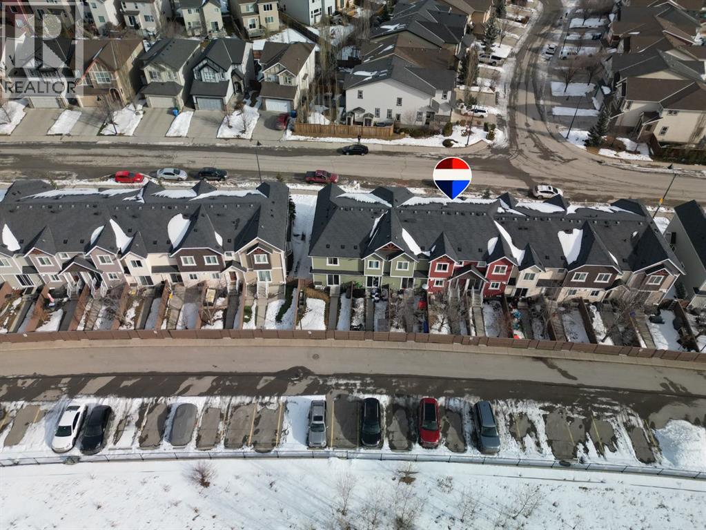 Row / Townhouse for Sale in 93 Aspen Hills Drive SW|Calgary, Alberta T3H0P8 5