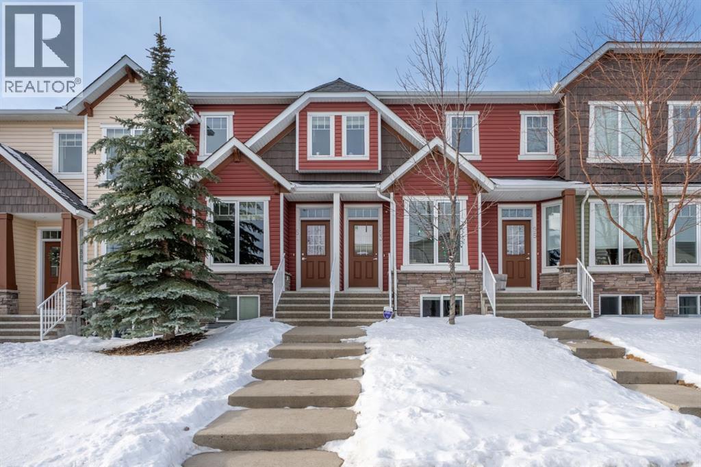 Row / Townhouse for Sale in 93 Aspen Hills Drive SW|Calgary, Alberta T3H0P8 3