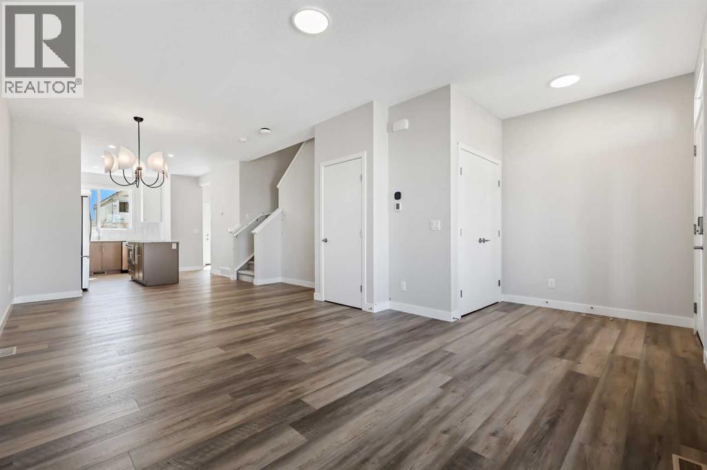 Duplex for Sale in 7023 Rangeview Avenue SE|Calgary, Alberta T3S0P9 5