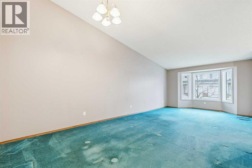 Row / Townhouse for Sale in 42 Harvest Oak Circle NE|Calgary, Alberta T3K4S6 4