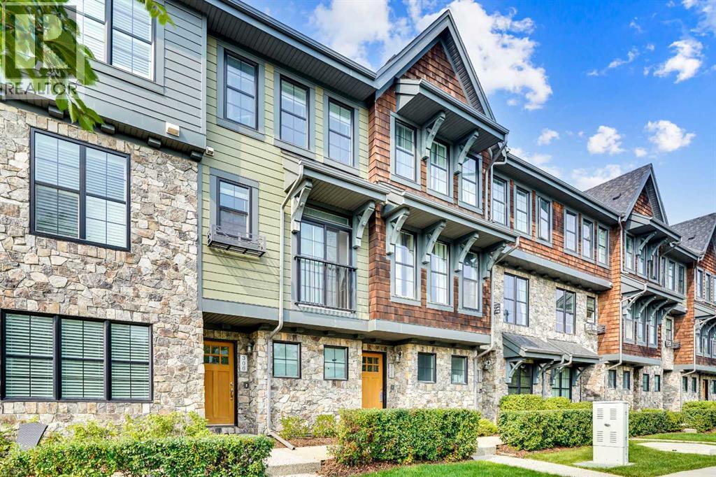 Row / Townhouse for Sale in 306 Ascot Circle SW|Calgary, Alberta T3H0X2