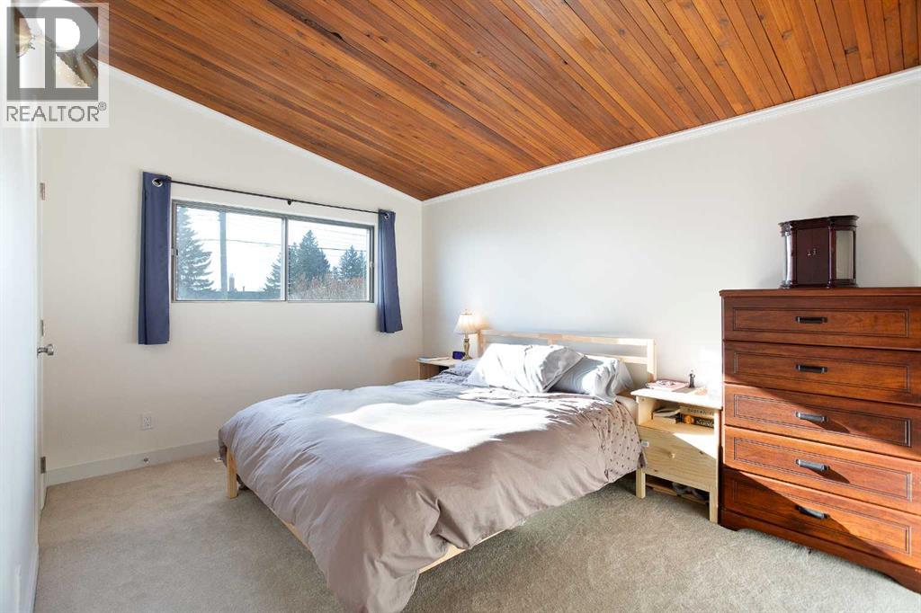 House for Sale in 819 Seymour Avenue SW|Calgary, Alberta T2W0N5 5