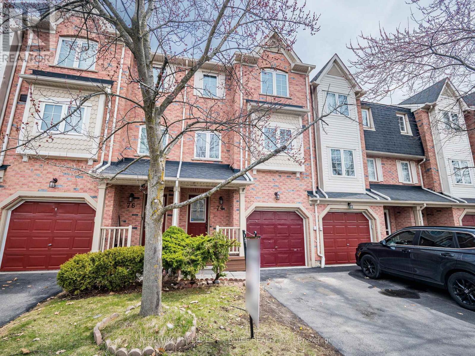 Row / Townhouse for Sale in 74 - 7190 ATWOOD LANE|Mississauga (Meadowvale Village), Ontario L5N7Y6 2