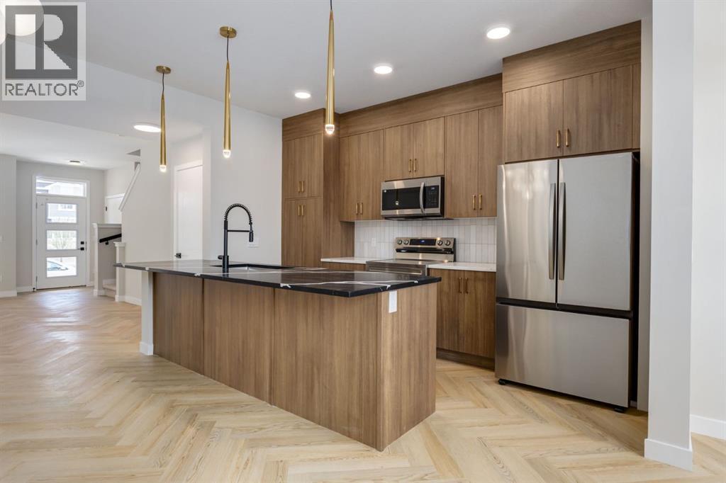 Row / Townhouse for Sale in 263 Sora Boulevard SE|Calgary, Alberta T3S0M1 2