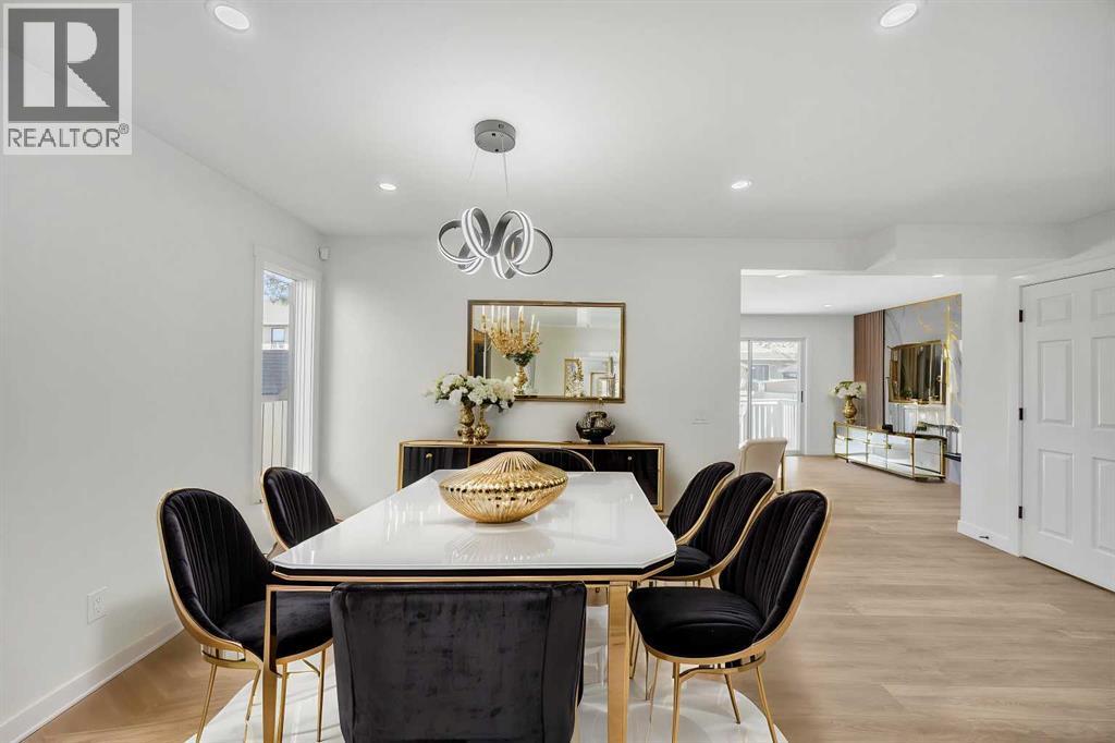 House for Sale in 6556 Martingrove Drive NE|Calgary, Alberta T3J2T3 4