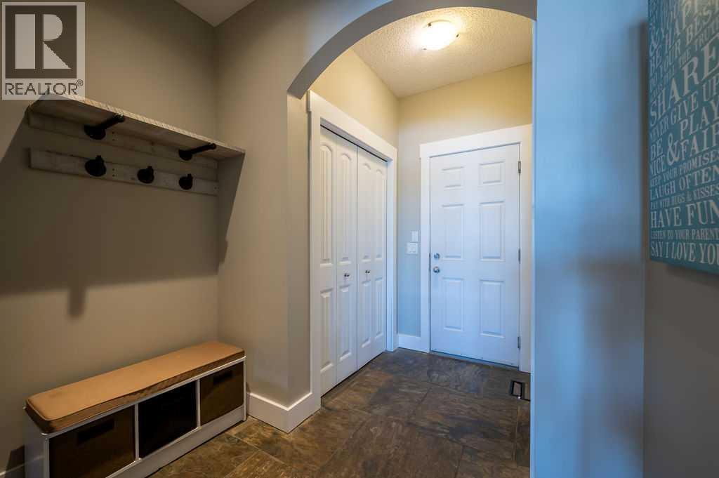 House for Sale in 54 Chaparral Valley Grove SE|Calgary, Alberta T2X0M4 3