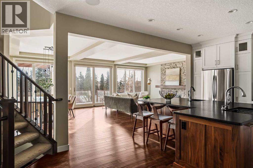 House for Sale in 10 Aspen Summit Green SW|Calgary, Alberta T3H0T6 3