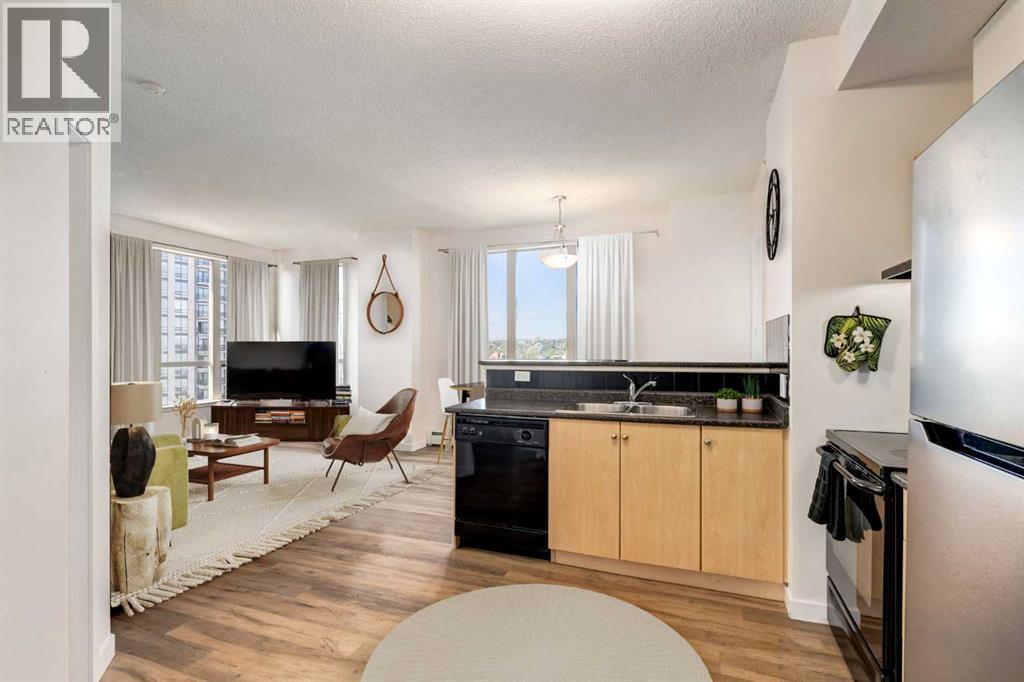 Apartment for Sale in 1615, 1053 10 Street SW|Calgary, Alberta T2R1S6 3
