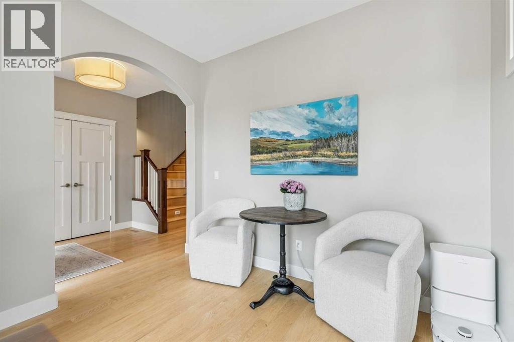 Duplex for Sale in 2607 32 Street SW|Calgary, Alberta T3E2R8 4