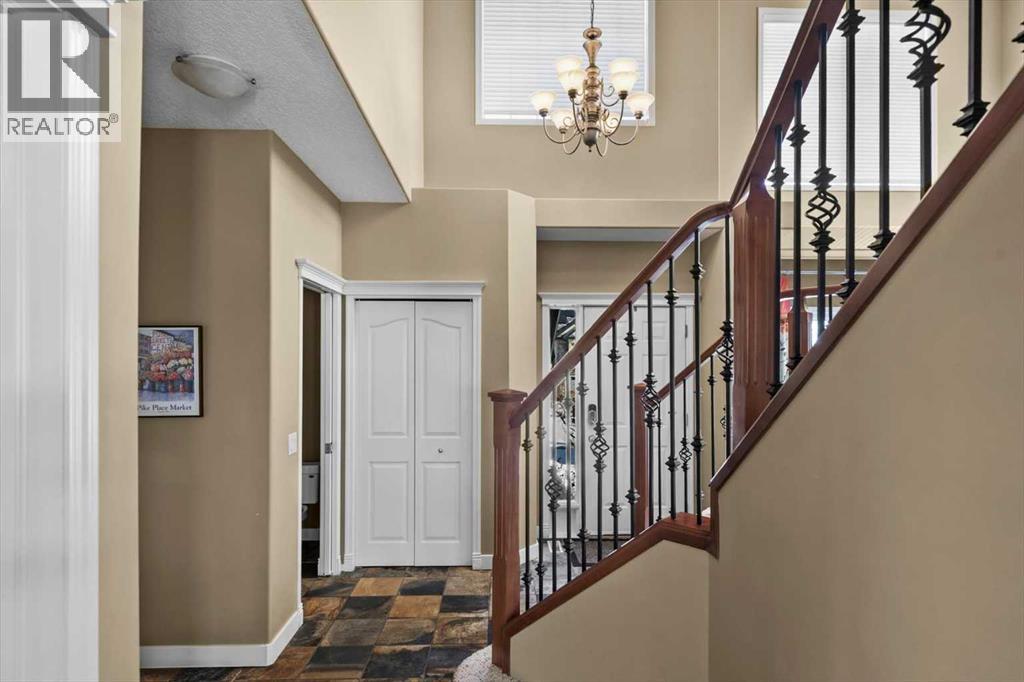 House for Sale in 290 Tuscany Ridge Park NW|Calgary, Alberta T3L2H8 2