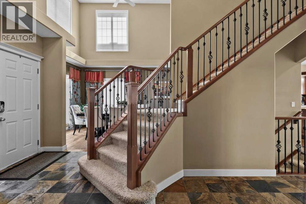 House for Sale in 290 Tuscany Ridge Park NW|Calgary, Alberta T3L2H8 3