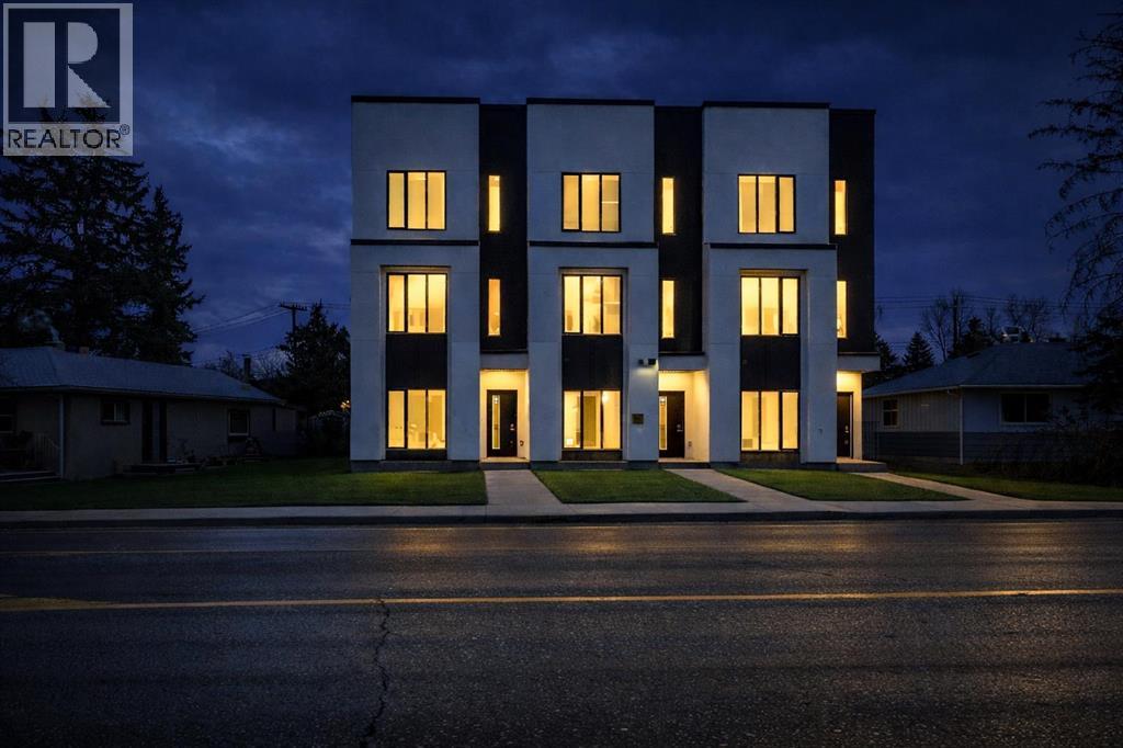 Row / Townhouse for Sale in 8530 Bowness Road NW|Calgary, Alberta T3B0H7