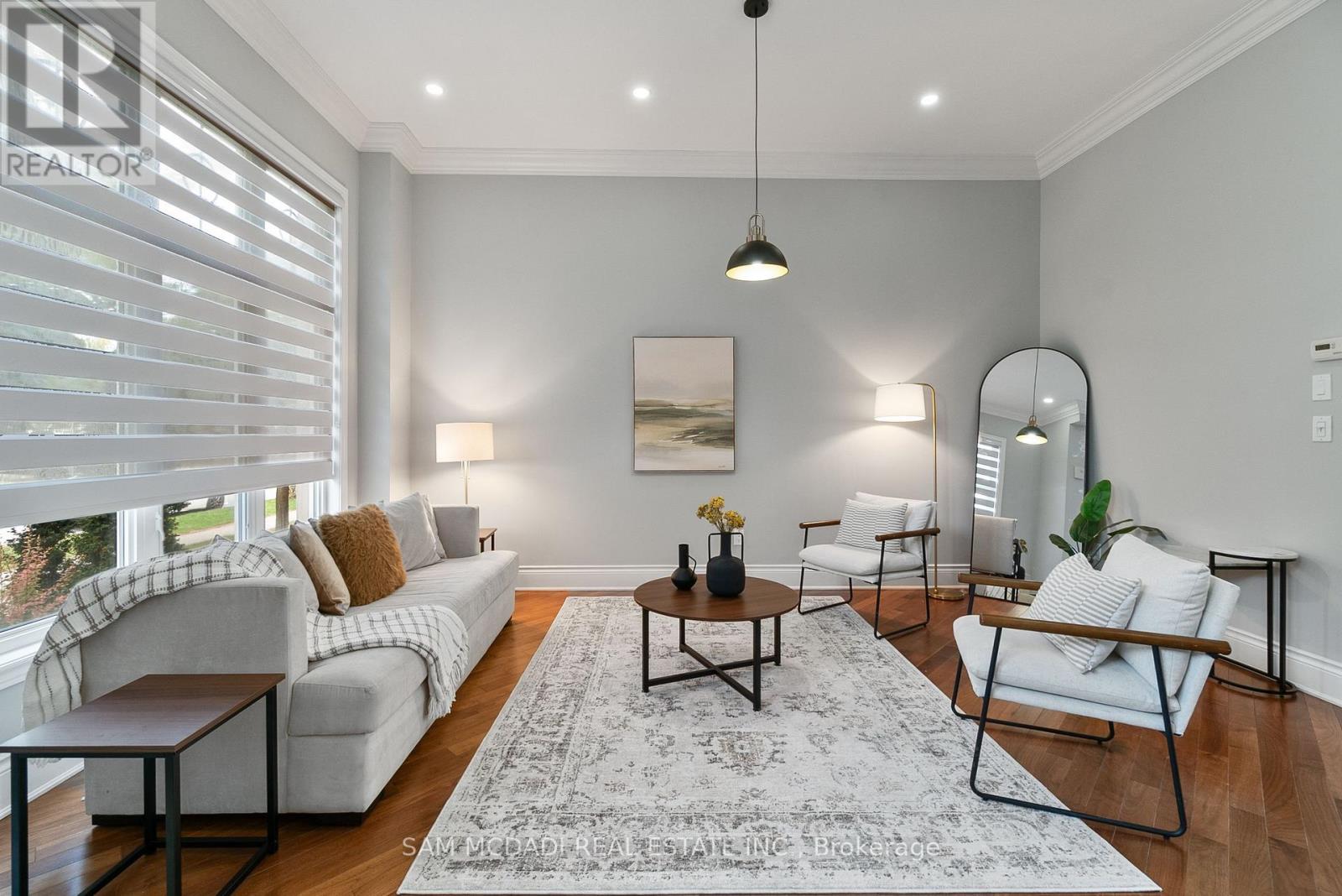 Row / Townhouse for Sale in 5227 PRESERVATION CIRCLE|Mississauga (Churchill Meadows), Ontario L5M7T2 4